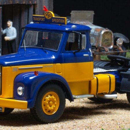 Ixo Model SCANIA 110 SUPER 1953 BLUE/YELLOW 1:43