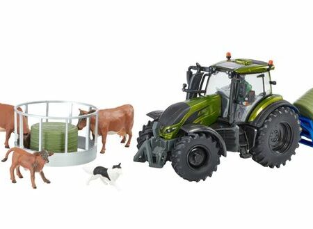 Britains METALLIC OLIVE GREEN VALTRA PLAYSET 1:32