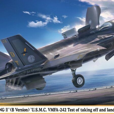 Hasegawa F-35 LIGHTNING II (B VERSION) U.S.M.C. VMFA-242 KIT 1:72