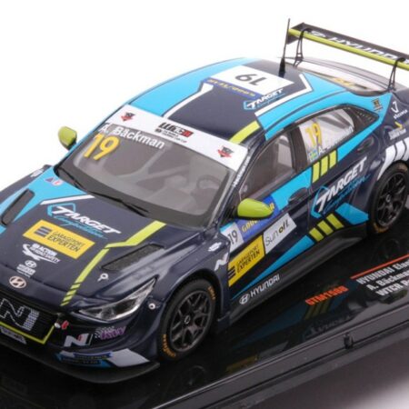 Ixo Model HYUNDAI ELANTRA N TCR N.19 TARGET WTCR PORTUGAL 2021 A.BACKMAN 1:43