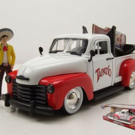 Jada Toys CHEVROLET PICK UP 1953 WITH TAPATIO CHARRO MAN FIGURE WHITE/RED 1:24