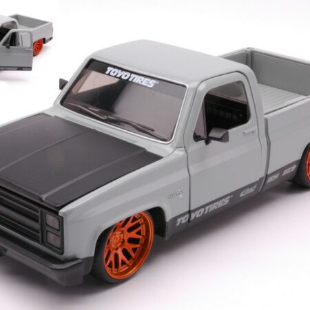 Jada Toys CHEVROLET C-10 PICK UP 1985 "TOYO TIRES" GREY/BLACK 1:24