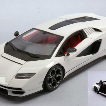 Burago LAMBORGHINI COUNTACH LP1 800-4 WHITE 1:24