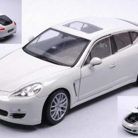 Welly PORSCHE PANAMERA 2009 PEARL-WHITE 1:24