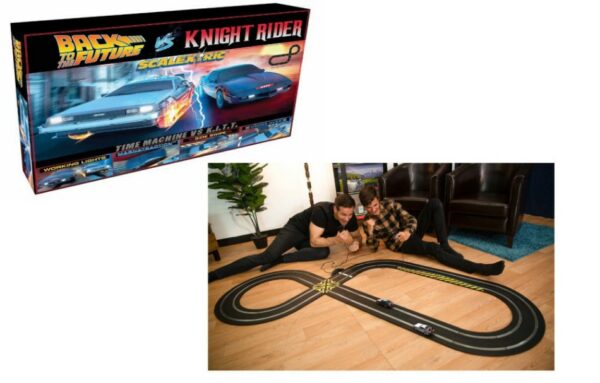 Scalextric PISTA BACK TO THE FUTURE VS KNIGHT RIDER 1:32