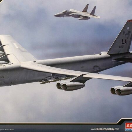 Academy USAF B-52H 20th BS BUCCANEERS KIT 1:144