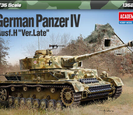 Academy GERMAN PANZER IV AUSF.H VERSION LATE KIT 1:35