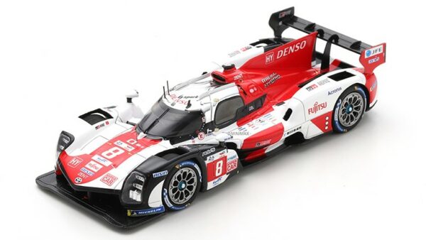 Spark Model TOYOTA HYBRID N.8 WINNER LM 2022 BUEMI-HIRAKAWA-HARTLEY 1:43