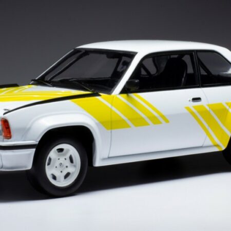 Ixo Model OPEL ASCONA B 400 1982 WHITE/YELLOW 1:18