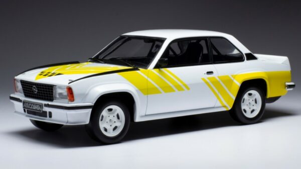 Ixo Model OPEL ASCONA B 400 1982 WHITE/YELLOW 1:18