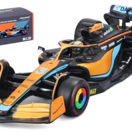 Burago MC LAREN MCL 36 N.N.3 DANIEL RICCIARDO 2022 SIGNATURE W/HELMET 1:43