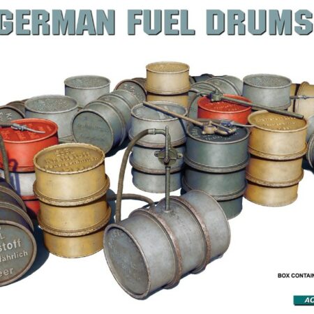 Miniart GERMAN FUEL DRUMS 200 Lt KIT 1:48