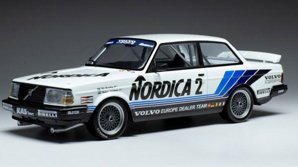 Ixo Model VOLVO 240 TURBO N.2 ETCC BRUNN 1986
GRANBERG/LINDSTROM 1:18