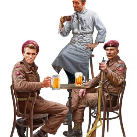 Miniart BRITISH SOLDIERS IN CAFE' KIT 1:35