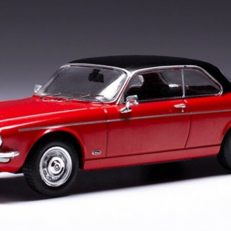 Ixo Model JAGUAR XJ12 C 1976 RED/BLACK 1:43