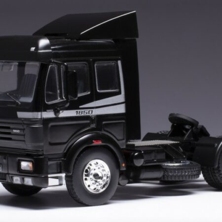 Ixo Model MERCEDES SK II 1850 1994 BLACK 1:43