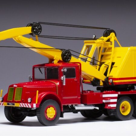 Ixo Model TATRA 111 D030 A 1958 RED 1:43