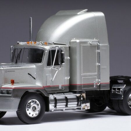 Ixo Model GMC GENERAL SBFA BIG SLEEPER 1988 MET.GREY 1:43