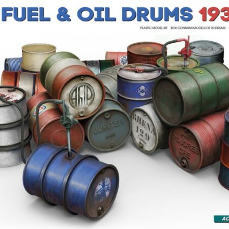 Miniart FUEL & OIL DRUMS 1930-50s KIT 1:48