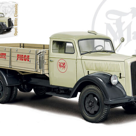 Italeri OPEL BLITZ CLASSIC TRUCK KIT 1:24