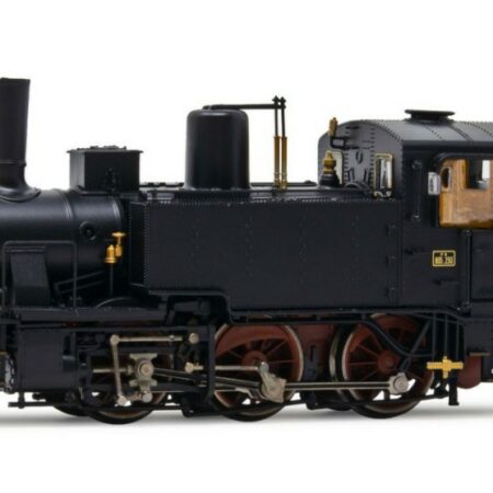 Rivarossi FS STEAM LOCOMOTIVE GR.835 WITH OIL LAMPS EP.III 1:87