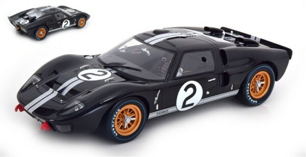 CMR Classic Model Replicars FORD GT40 MKII N.2 24 H LE MANS 1966 MC LAREN-AMON 1:12