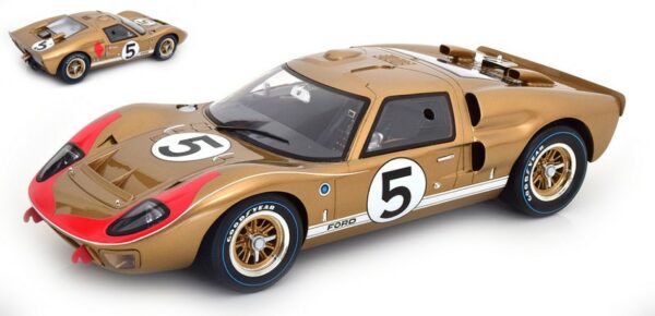 CMR Classic Model Replicars FORD GT40 MKII N.5 24 H LE MANS 1966 BUCKNUM-HUTCHERSON 1:12