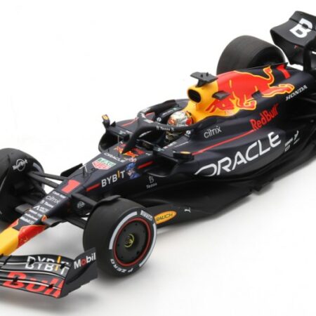 Spark Model RED BULL MAX VERSTAPPEN 2022 N.1 WINNER ABU DHABI WITH TYRE MARKS 1:18