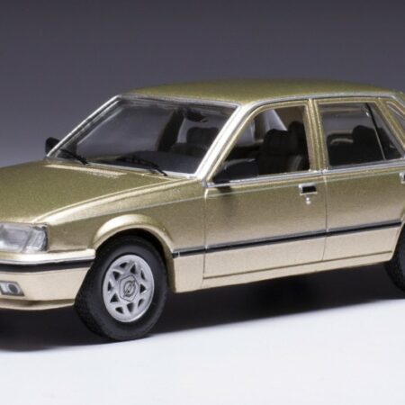 Ixo Model OPEL SENATOR A2 1983 MET.BEIGE 1:43