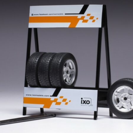 Ixo Model SET 4 WHEELS LADA VFTS MET.GREY 1:18