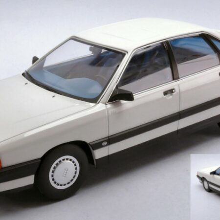 Triple 9 AUDI 100 C3 1989 1989 WHITE 1:18