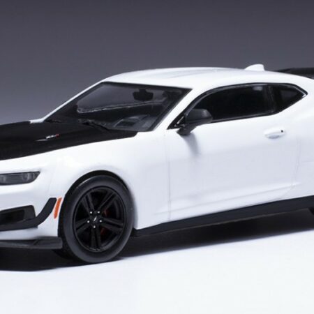 Ixo Model CHEVROLET CAMARO ZL1 2019 WHITE 1:43