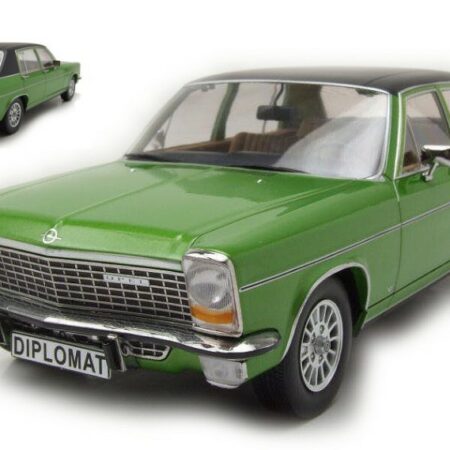 ModelCarGroup OPEL DIPLOMAT B 1972 MET.GREEN/MATT BLACK 1:18