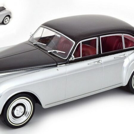 ModelCarGroup ROLLS ROYCE SILVER CLOUD III FLYING TRACK H.J.MULL.1965 SILVER/BLACK1:18