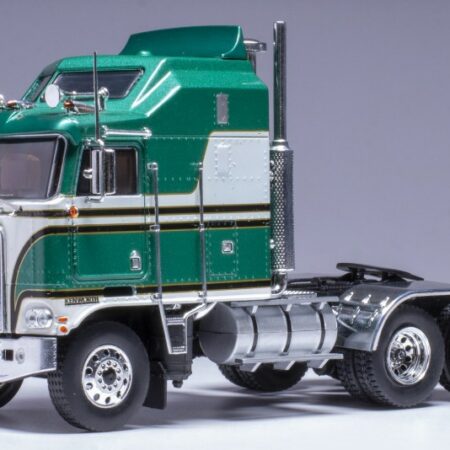 Ixo Model KENWORTH K100 AERODYNE 1976 GREEN 1:43