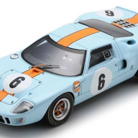 Spark Model FORD GT40 N.8 2md WATKINS GLEN 1968 P.HAWKINS-D.HOBBS 1:43