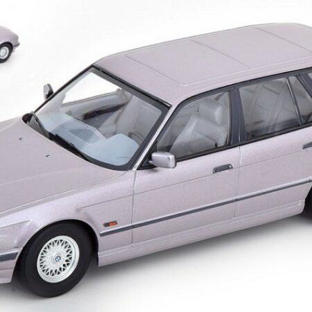 Triple 9 BMW 5-SERIES TOURING E34 ARTIC SILVER 1:18