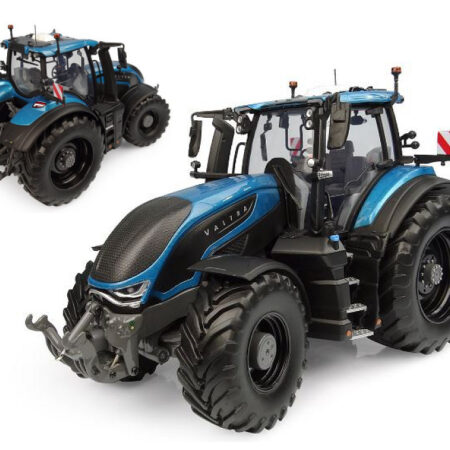 Universal Hobbies TRATTORE VALTRA S416 TURQUOISE BLUE 1:32