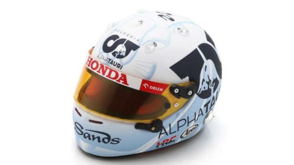 Spark Model CASCO ALPHA TAURI YUKI TSUNODA SINGAPORE GP 2023 1:5