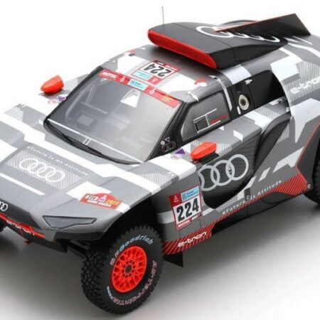 Spark Model AUDI RS Q e-TRON N.224 DAKAR 2022 M.EKSTROM-E.BERGKVIST 1:18