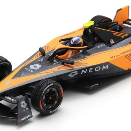 Spark Model NEOM MC LAREN FORMULA E TEAM N.5 JAKE HUGHES 1:43