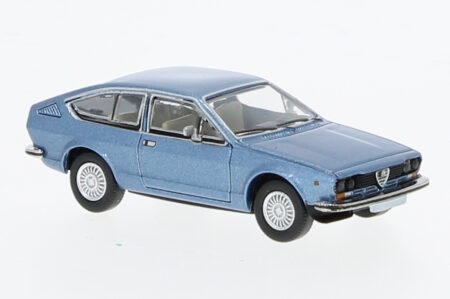 Premium Classixxs ALFA ROMEO ALFETTA GT 1974 MET.BLUE 1:87