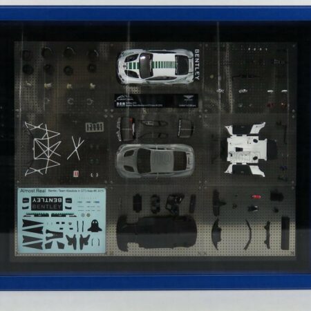 ALMOST-REAL 1/43 BENTLEY | QUADRO PANEL DISPLAY CONTINENTAL GT3 TEAM ABSOLUTE ASIA N 8 2015 | WHITE GREEN