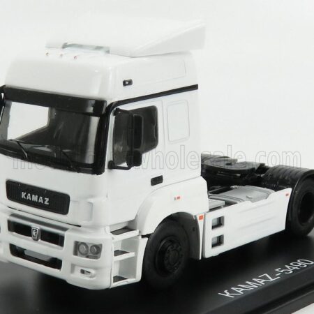 START SCALE MODELS 1/43 KAMAZ | 5490 TRACTOR TRUCK 2-ASSI 2018 | WHITE