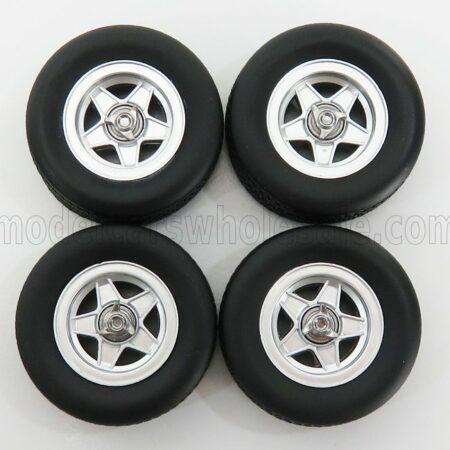 KK-SCALE 1/18 ACCESSORIES | 4x  CROMODORA WHEEL AND TYRE SET 1969 FERRARI 365 GTB DAYTONA | BLACK