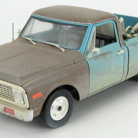 HIGHWAY61 1/18 CHEVROLET | C-10 PICK-UP AND ALIEN FIGURE 1971 - INDEPENDENCE DAY | LIGHT BLUE BROWN