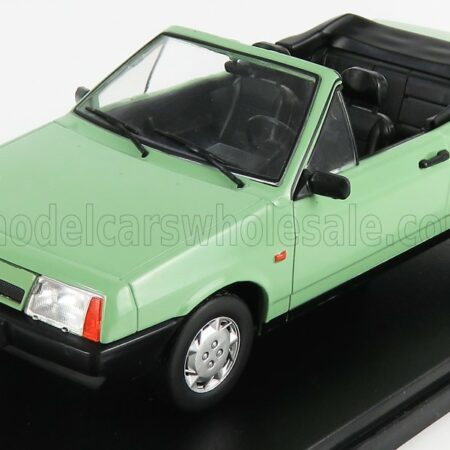 EDICOLA 1/24 LADA | VAZ 2108 CABRIOLET NATASHA 1986 - DAMAGE BLISTER BOX | GREEN