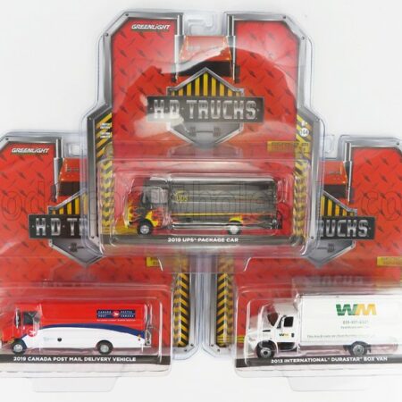 GREENLIGHT 1/64 INTERNATIONAL | SET ASSORTMENT 6 PIECES - 2X DURASTAR TRUCK WASTE MANAGMENT 2013 - 2X TRUCK UNITED PARCEL SERVICE 2019 - 2X TRUCK MAIL DELIVERY CANADA POST 2019 | VARIOUS