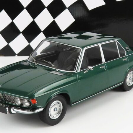 MINICHAMPS 1/18 BMW | 2500 BERLINE (E3) 1968 | GREEN MET