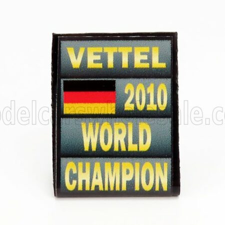 CARTRIX 1/43 ACCESSORIES | F1  WORLD CHAMPION PLATE PIT BOARD - RED BULL RB5 RED BULL N 5 SEASON 2010 SEBASTIAN VETTEL | GREY BLACK YELLOW